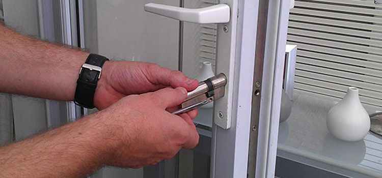 Commercial Door Lock Repair in Vincent